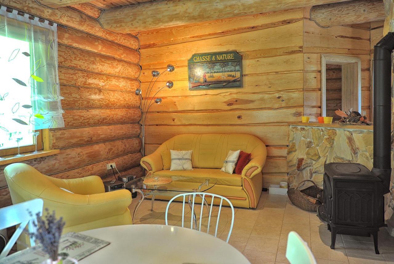 Vila Dom Pod Sosnami Gryżyna Exteriér fotografie