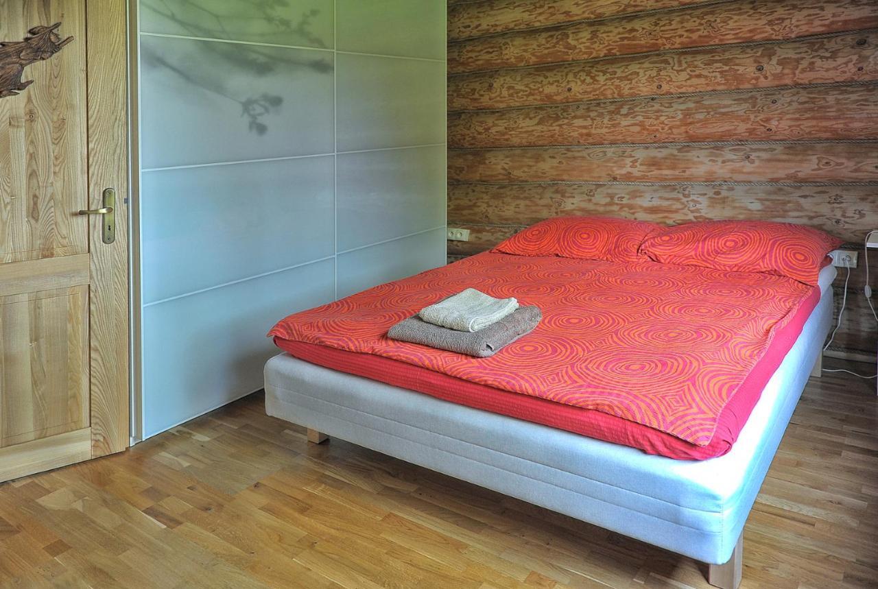 Vila Dom Pod Sosnami Gryżyna Exteriér fotografie